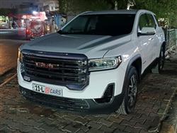 GMC Acadia